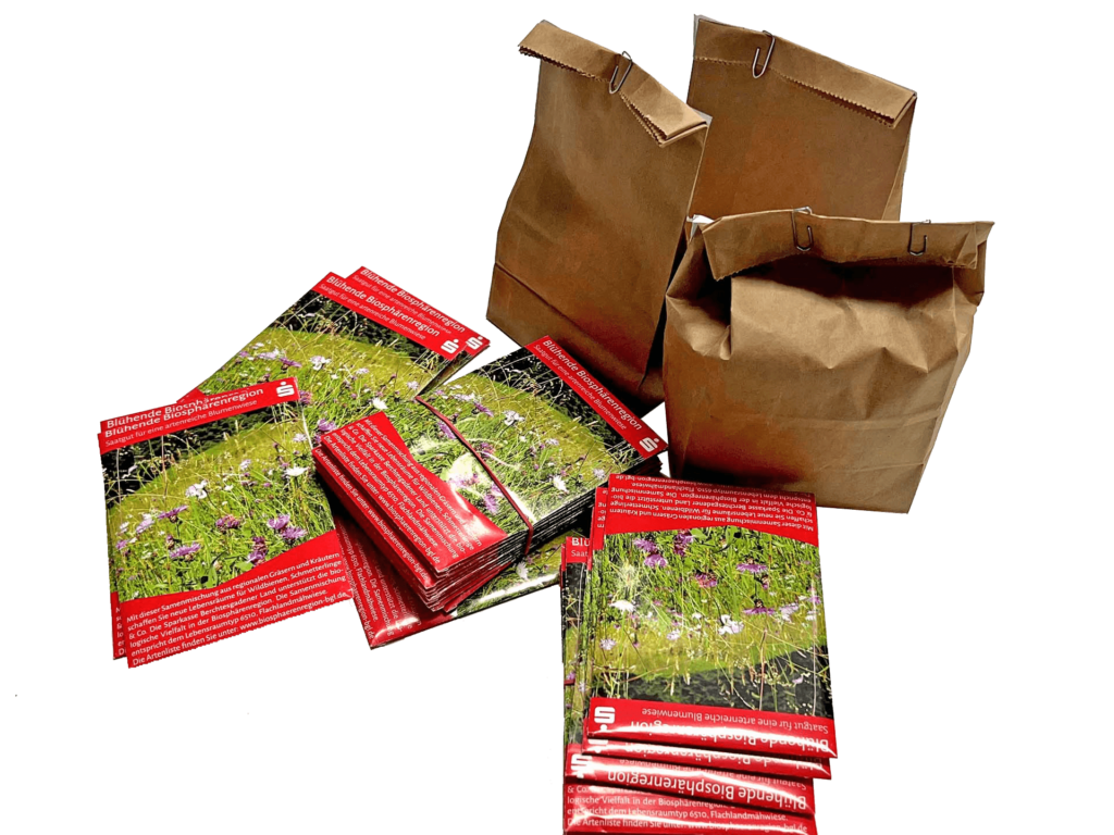 Samentüten für eine Blühwiese