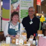 Vertreter der Solidargemeinschaft BGL an einem Infostand