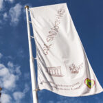 Fahne mit dem Schriftzug "Wir sind Biosphäre!"