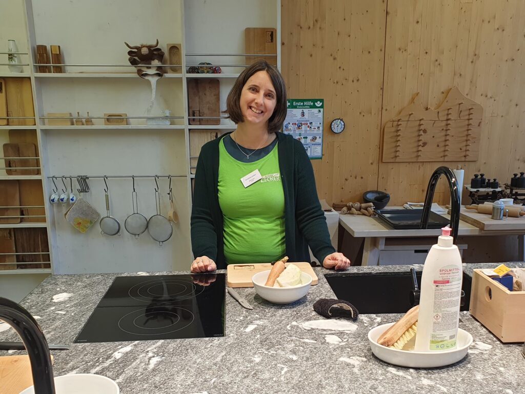 Christine Lecker bei der Veranstaltung zur klimafreundlichen Küche