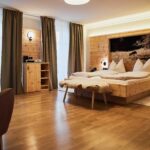 Innenansicht eines Hotelzimmers des Biosphären-Partnerbetriebs Gut Edermann